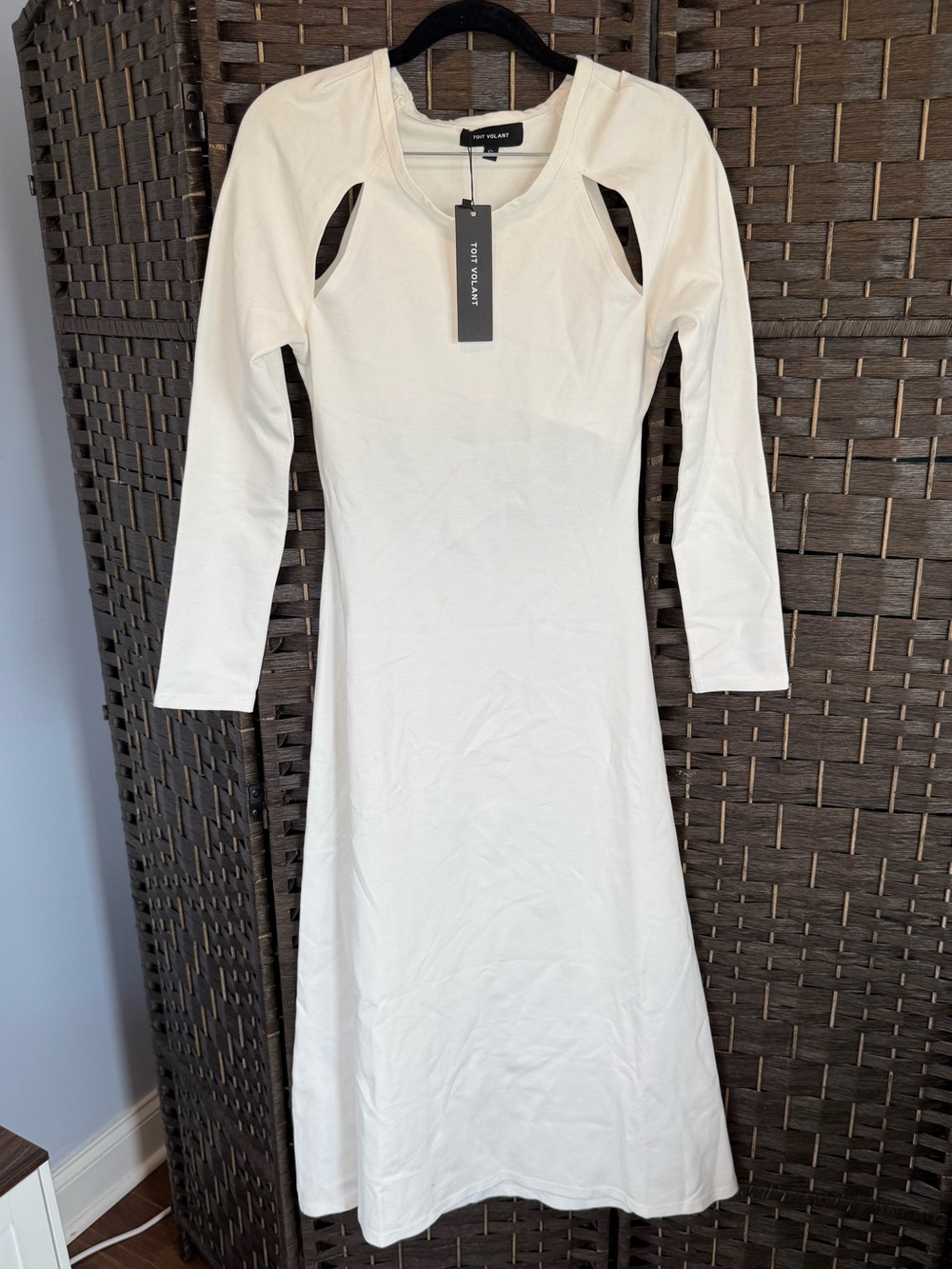 *NEW*Sz S* Toit Volant* long-sleeve midi dresses